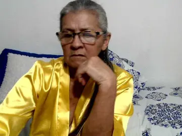 Bongacams Sex Chat of candy-mature