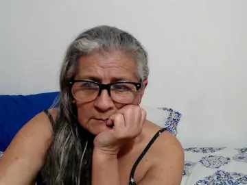 Bongacams Sex Chat of candy-mature