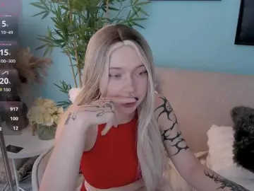 Bongacams Live Sex Cam of DragonFlya
