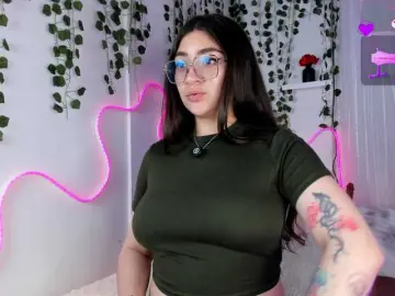 Samii-Evans from bongacams