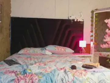 Bongacams Live Sex Cam of lovethickmommy