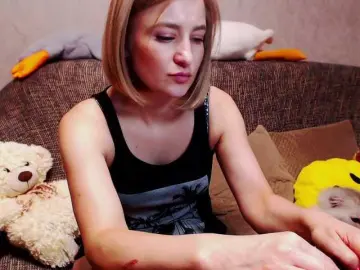 Bongacams Free Porn Cam of alya555