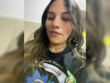 EmmaSanchez1 from bongacams