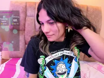 Bongacams Watch Live Sex Cams of EmmaSanchez1