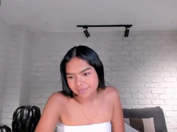 Bongacams Free Porn Cam of SaphiraJames
