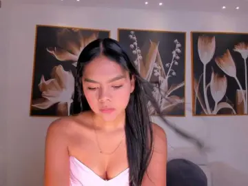 Bongacams Sex Cam of SaphiraJames