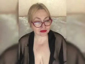 1Darina from bongacams