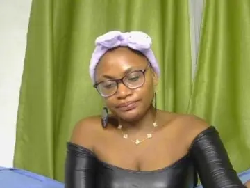 Bongacams Free Porn Cam of SassyAngels