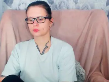 Bongacams Best Webcam of CleaTattoo