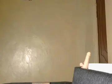 Bongacams Sex Cam of cutieglo
