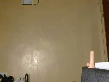 Bongacams Live Sex of cutieglo