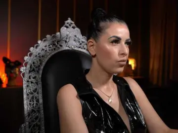 Bongacams Watch Live Sex Cams of KellyKent