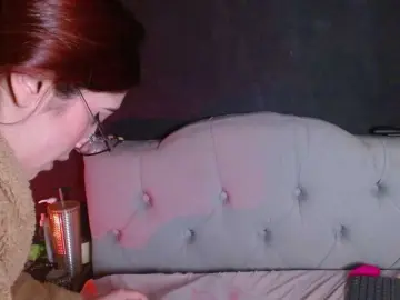 Bongacams Live Sex of Red-moonn