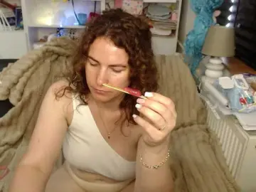 domsubfemme from bongacams
