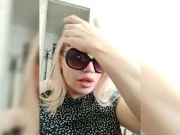 Bongacams Adult Video Chat of ElenCarr