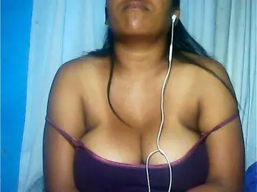 Bongacams Watch Live Sex Cams of MIRANDAW
