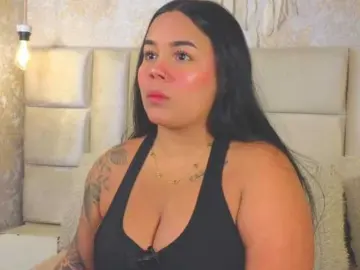 Bongacams Adult Webcam of emilyqueen3xx