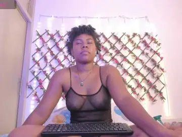 Bongacams Watch Live Sex Cams of naughtyebonyy