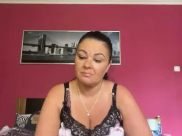 Bongacams Best live sex cam show of SecretLia