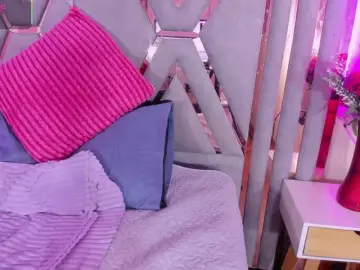 Bongacams Live Sex Cam of adri-rivera