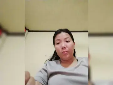 Bongacams Free Porn Cam of asianbigtits09