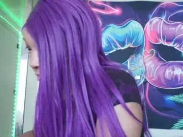 Yasminepretty from bongacams