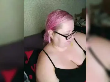 Bongacams Sex Cam of SashaLyubov