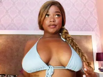 Bongacams Nude Webcam of KattyMayers