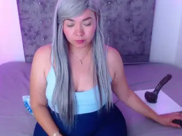 Bongacams Watch Live Sex Cams of forbidden-cougar