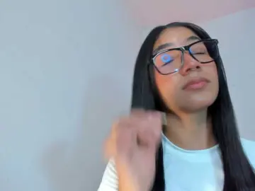 imAprill from bongacams