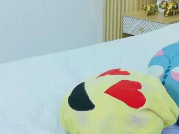 Bongacams Watch Live Sex Cams of friendsmom