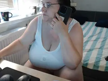 Bongacams Free Porn Cam of Bessy123