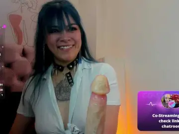 Bongacams Live Porn of Adelaindiamond