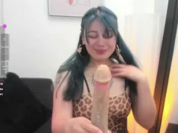 Bongacams Free Live Porn of Adelaindiamond