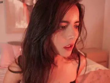 Bongacams Nude Webcam of raychellblack