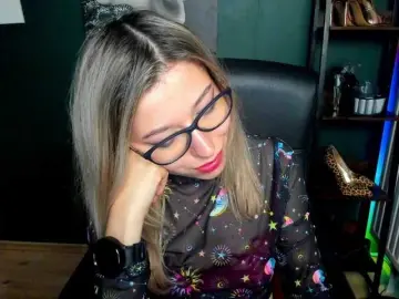 Bongacams Live Sex Cam of xxHeidiLove