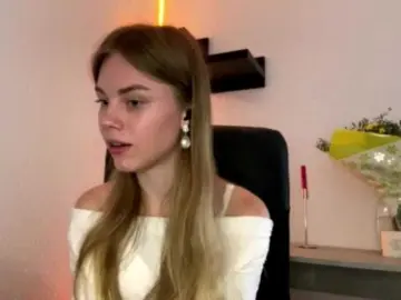 Bongacams Free Porn Cam of SunStrike