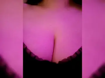 Bongacams Adult Webcam of YennSI