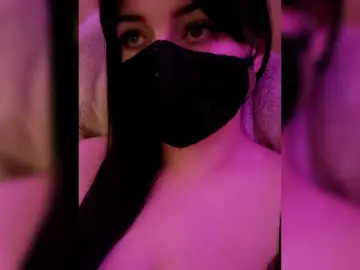 Bongacams Live Porn of YennSI