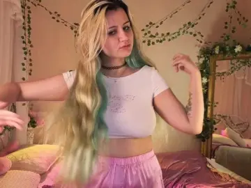 Bongacams Nude Webcam of EmmaBuns