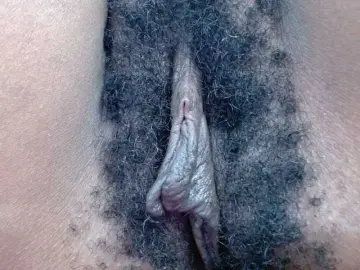Bongacams Live Porn of Skinybitchx
