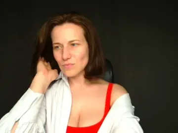 BellaKisss1 from bongacams