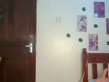 VelvetDesire from bongacams