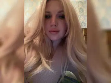 Bongacams Watch Live Sex Cams of SonaZ