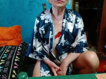 Bongacams Watch Live Sex Cams of milo4ka77