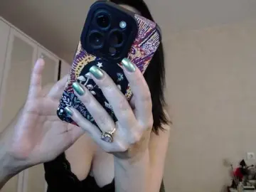 DominatriS from bongacams