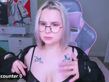 Bongacams Watch Live Sex Cams of hellfire-club