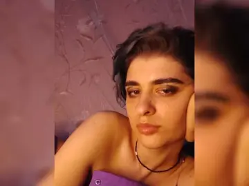 Bongacams Watch Live Sex Cams of CyberSiren