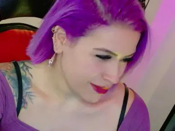 Bongacams Free Porn Cam of Ivypoison10
