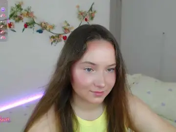 Bongacams Live Sex Cam of -EmilyxGrasez-